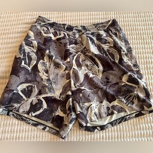 Lululemon Men’s Pace Breaker Shorts w/Liner 7’’